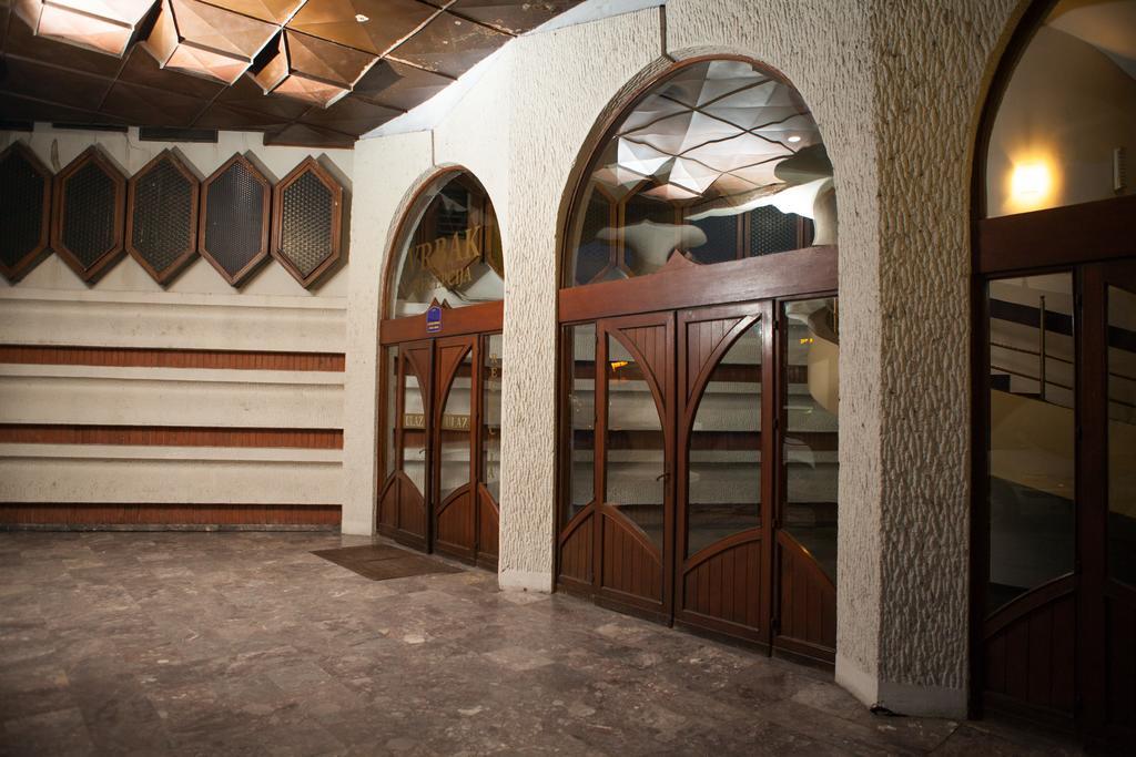 נובי פאזאר Hotel Vrbak מראה חיצוני תמונה