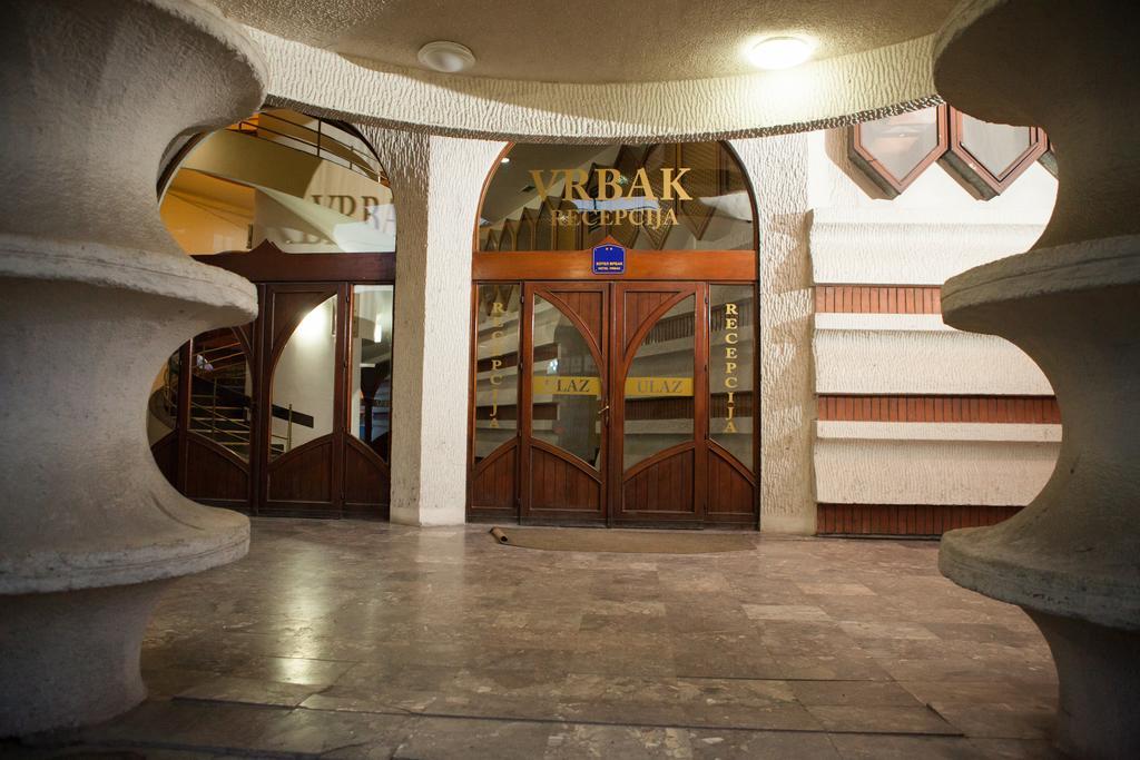 נובי פאזאר Hotel Vrbak מראה חיצוני תמונה